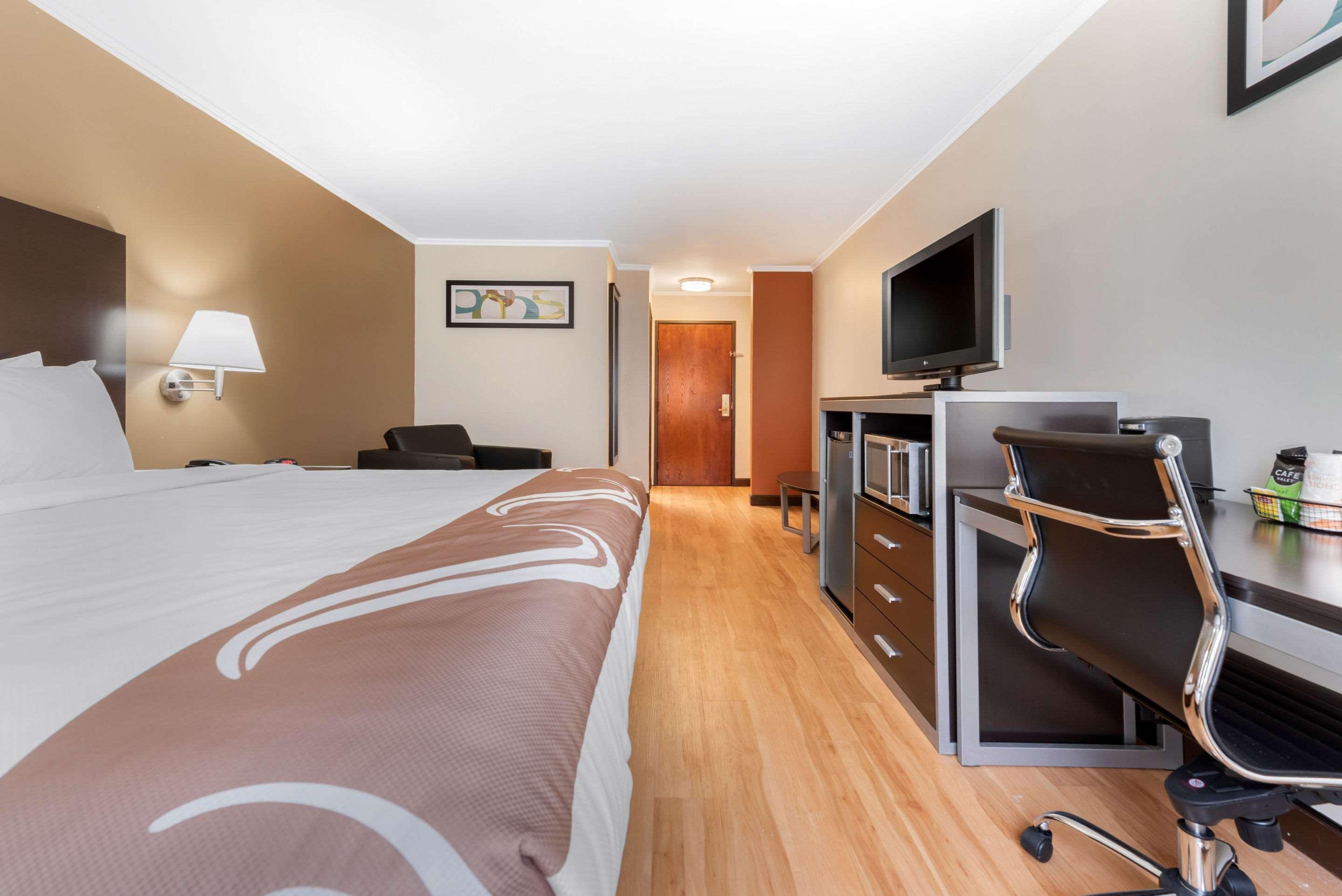 Quality Inn Fairborn Extérieur photo