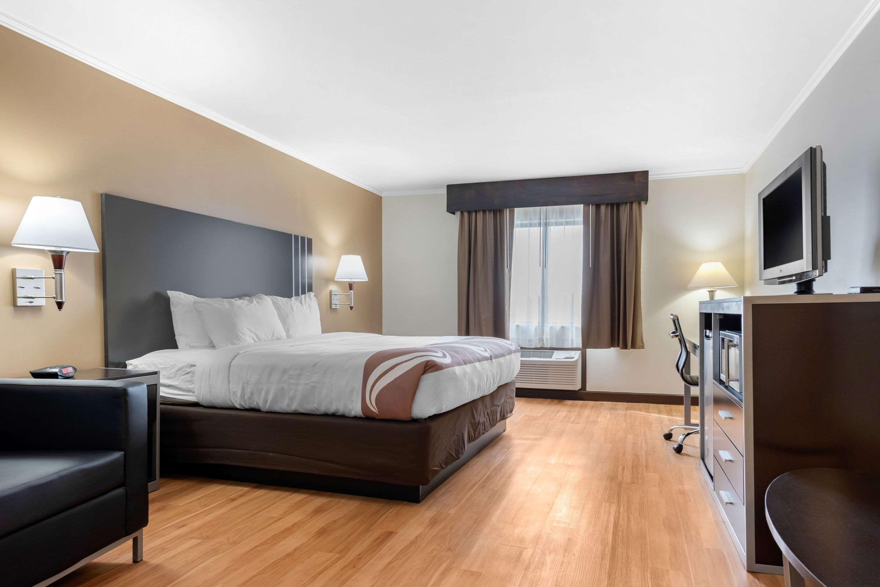 Quality Inn Fairborn Extérieur photo