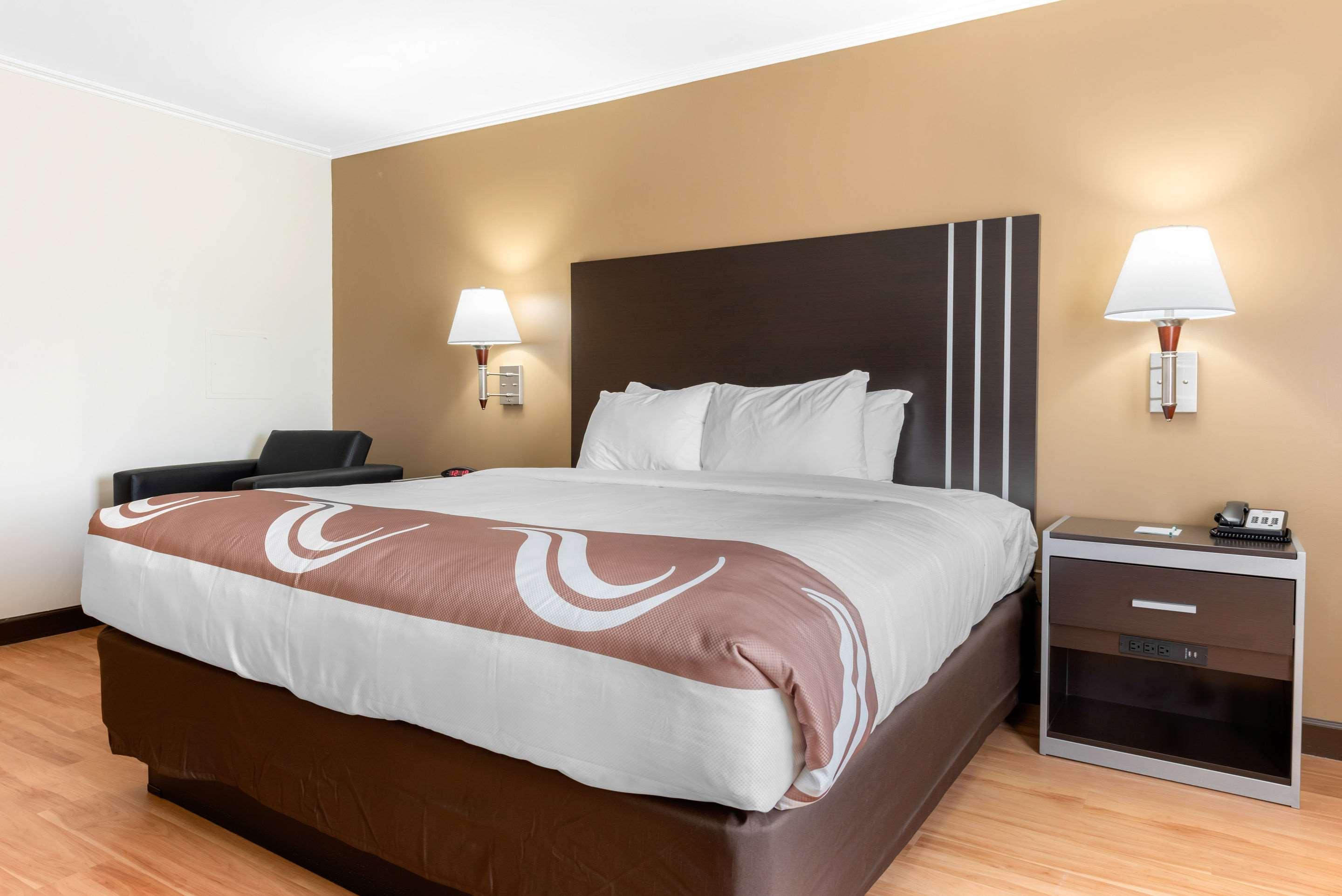 Quality Inn Fairborn Extérieur photo